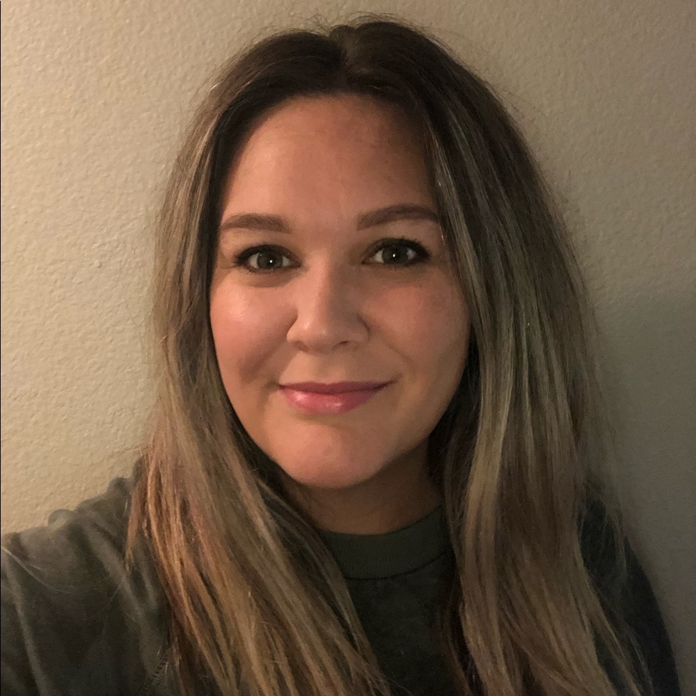 Meet your Posher, Amanda